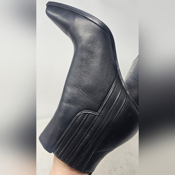 Marc Fisher Women's Oshay Black Pointed Block Leather Ankle Boots Size 9.5 - Picture 5 of 15